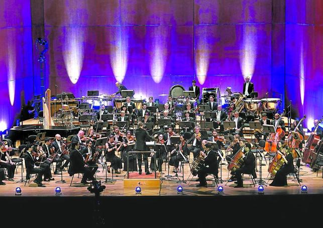 La Orquesta Sinfónica de Madrid interpretó obras de George Benjamin, Stravinski y Wagner.