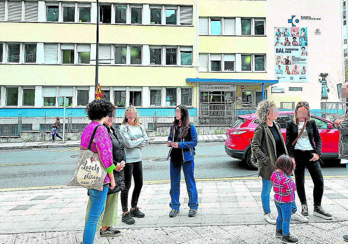 El juez dice que la enfermera antivacunas dejó sin inmunizar a «404 menores»