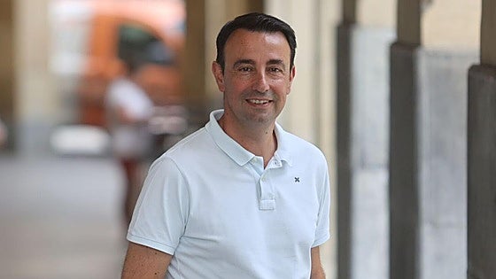Mikel Torres, el referente socialista en el Gobierno