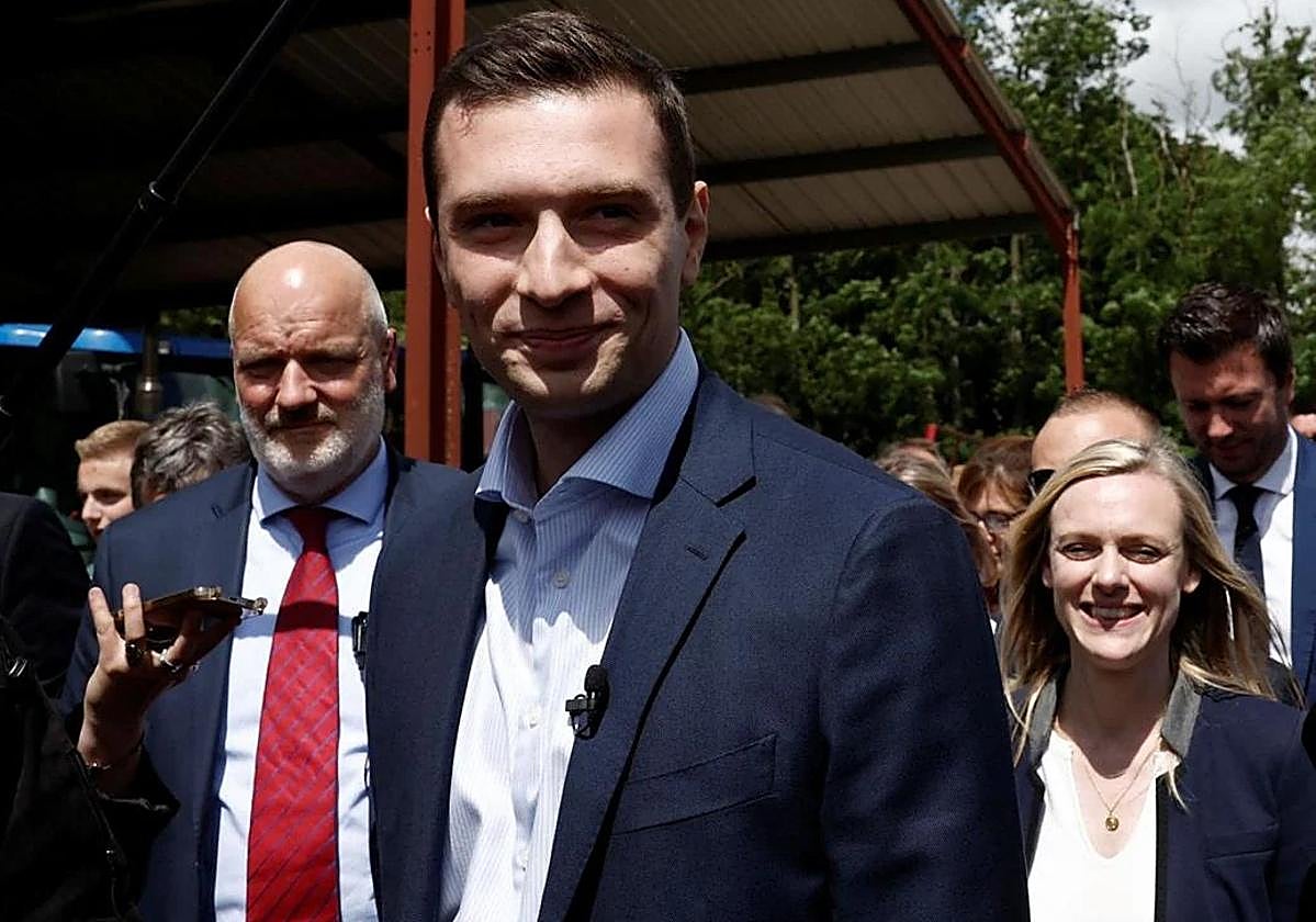 El presidente de Agrupación Nacional, Joan Bardella, durante un acto.