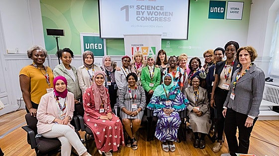 Vitoria apoya el papel de las científicas en la primera edición del congreso 'Science by Women'
