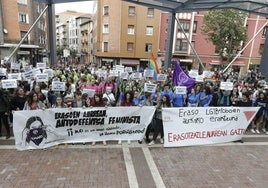 Imagen de archivo de una concentración tras otra agresión sufrida hace años en Sestao.