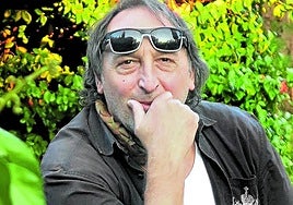 Eduardo Iglesias se encuentra en fase de revisión de los héroes de sus antiguas novelas.