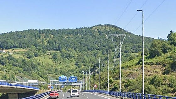 Problemas en la Supersur, a la altura de Bilbao: al menos un carril cerrado tras un accidente múltiple