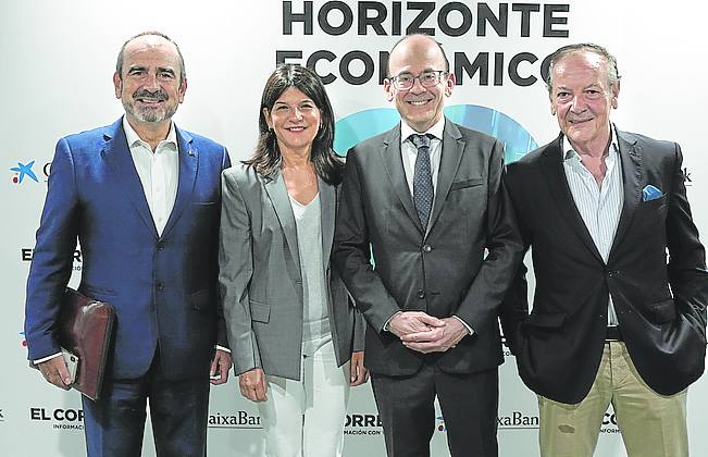 Juan Tomás Hernani, Amaia Ruiz, Javier Font y Pedro Murua.