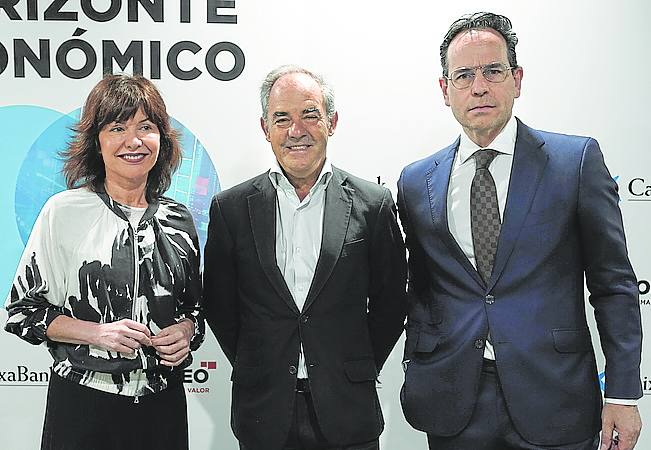 María Goti, José Manuel Ereño y Gerva Vallejo.