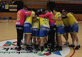El Club Balonmano Barakaldo ha evitado el descenso y permanecerá en Primera Nacional.