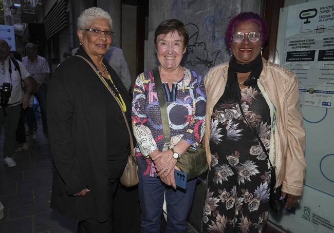 Vicki Pozo, Blanca Aguillo y Mercedes Conde.