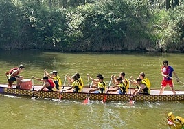Ganó en la modalidad de Jóvenes Dragon Boat (doce integrantes en la piragua).