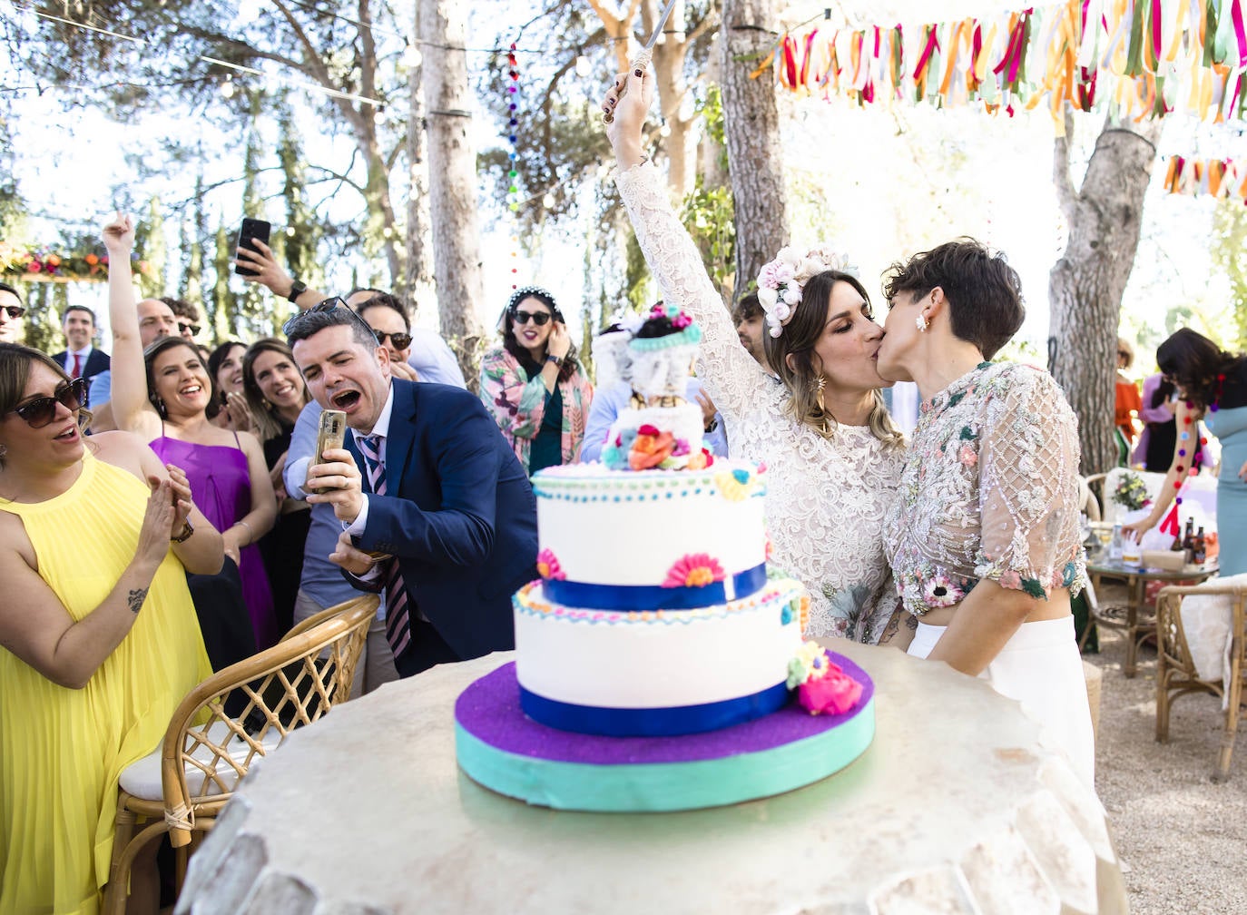 La boda mexicana de Carla y Ana, que encontraron sus looks soñados en Bilbao