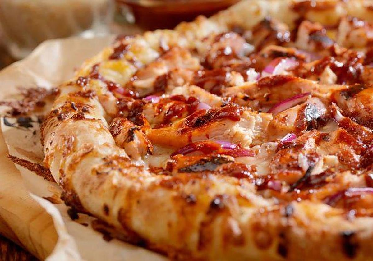 Las 3 mejores pizzas barbacoa de supermercado, según la OCU