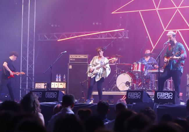 Triángulo de Amor Bizarro en el festival Ebrovisión de 2022, en Miranda de Ebro.