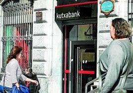 Oficina de Kutxabank en Bilbao.