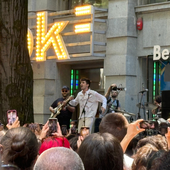 Martin Urrutia desata la locura en el arranque del Bilbao BBK Live en la Gran Vía