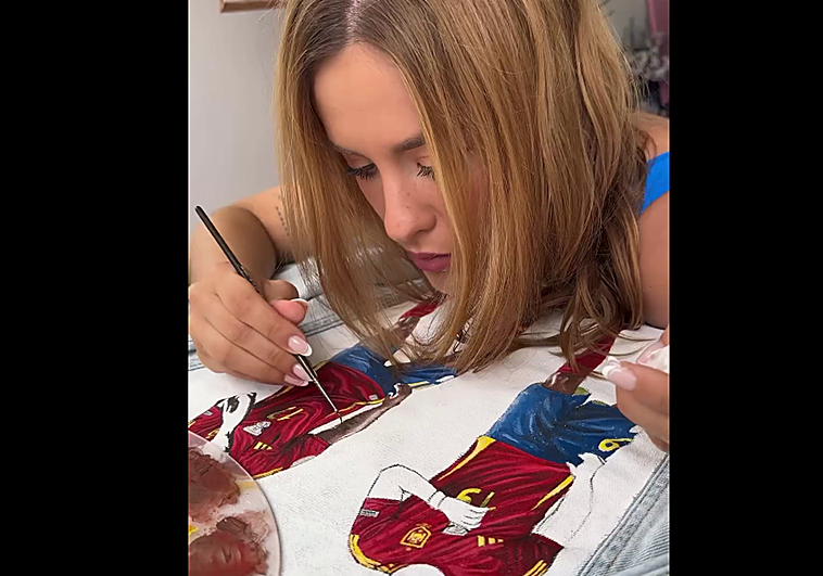La joven eibarresa que ha creado una chaqueta inspirada en Nico y Yamal
