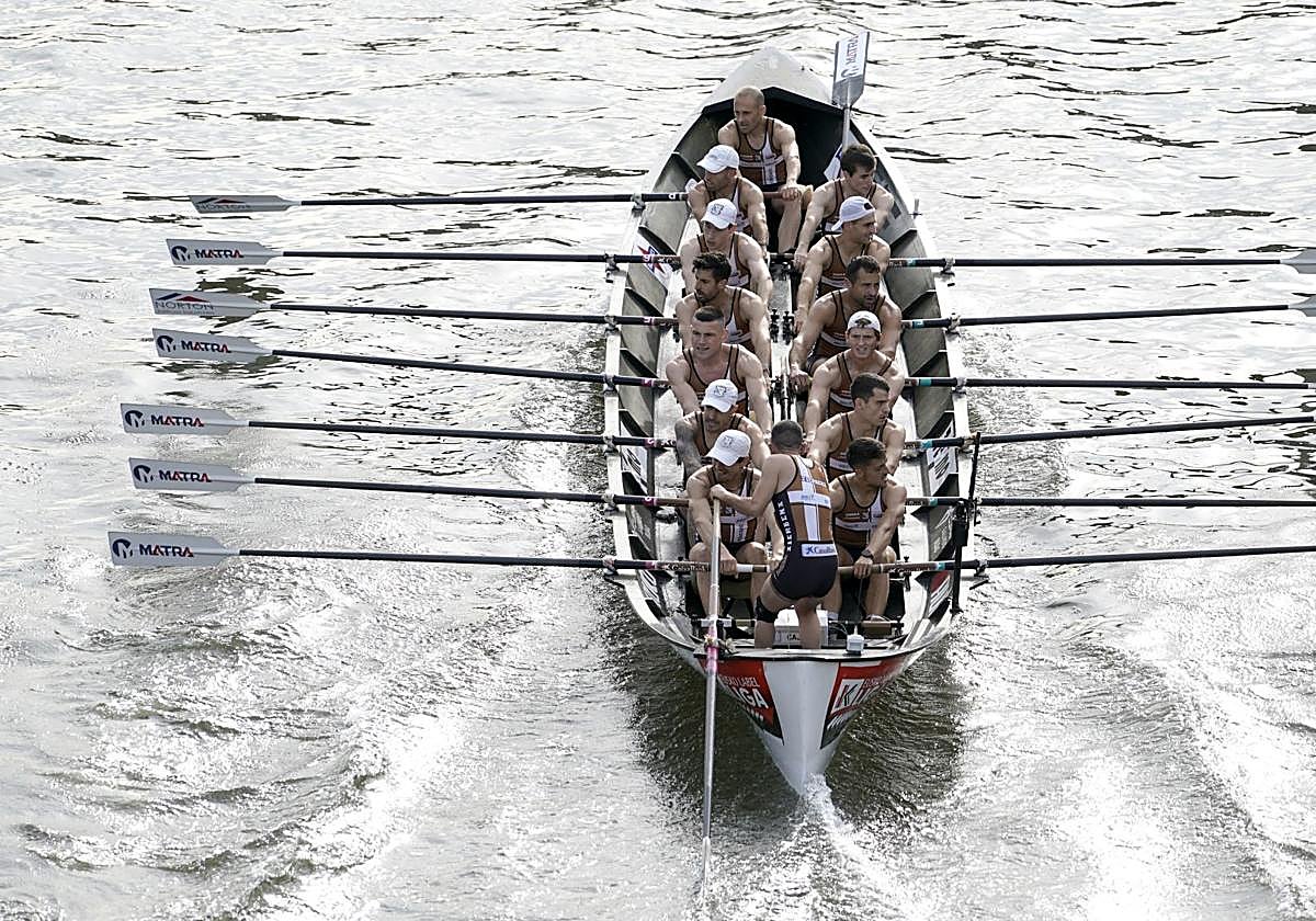 Zierbena gana en Bilbao y tumba a Urdaibai por un suspiro