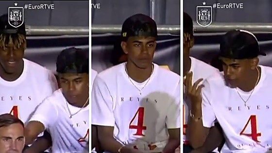 La travesura de Yamal en la fiesta de Cibeles: le da una colleja a Fabián y se hace el loco