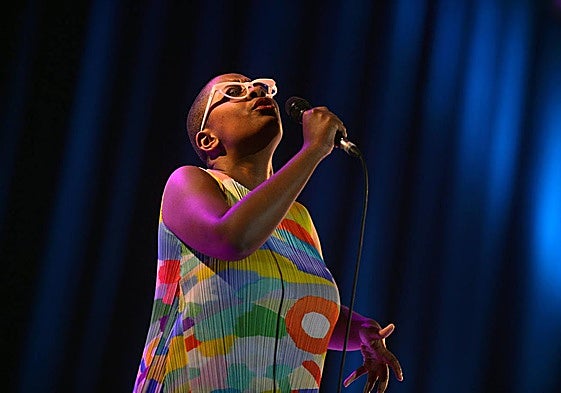 Cécile McLorin.