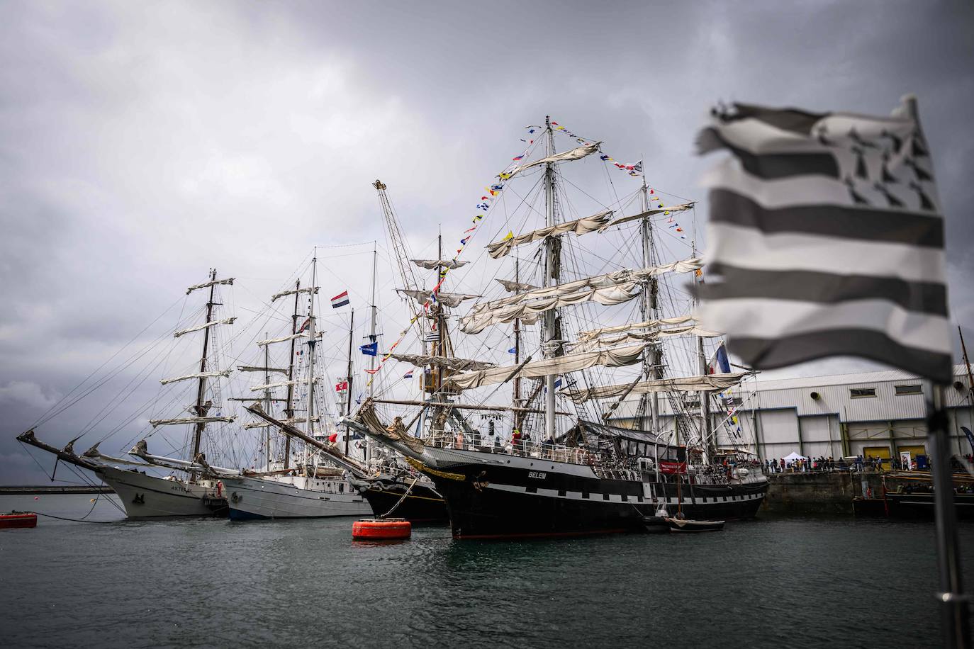 El Festival Marítimo de Brest vuelve a impresionar con sus barcos de época