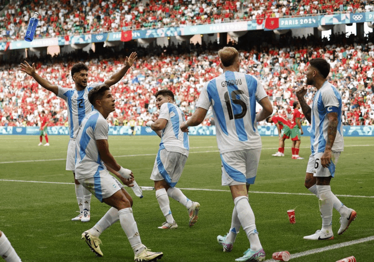 El «circo» que indigna a Argentina: pierde un partido dos horas después de su 'conclusión' por medio pie