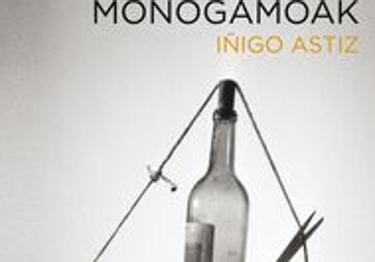 Iñigo Astizen 'Monogamoak' liburua.