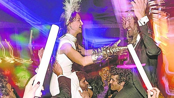 Bizkaia se suma a las 'festibodas': exclusivas, menos comensales y grandes fiestas