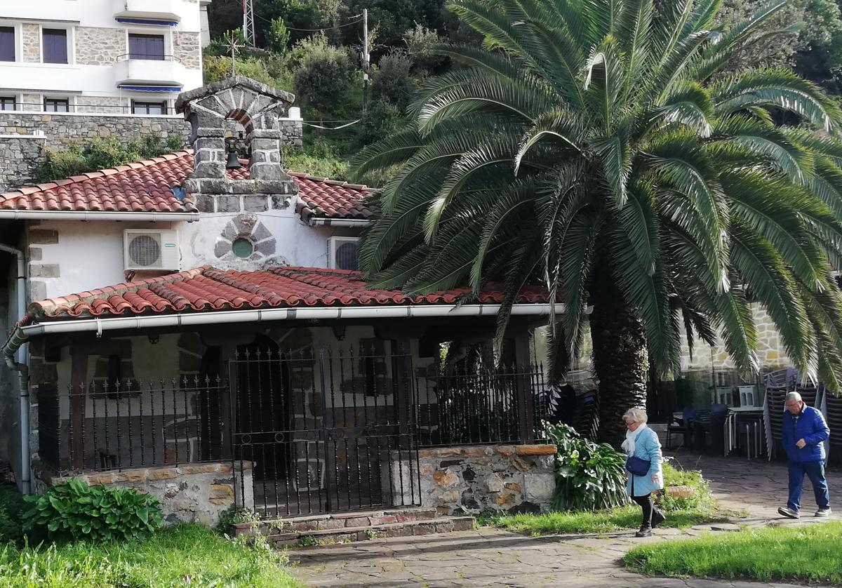 Imagen de la ermita del Sagrado Corazón, en Ibarrangelu.