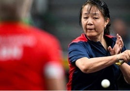 El 'tierra trágame' de Tania Zeng, la palista china de 58 años, en los Juegos: «Soy un poco vieja, pero soy atleta»