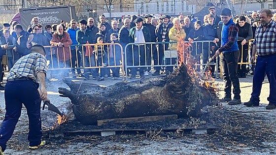 El PNV denuncia que «algunos grupos han tenido que pedir créditos para pagar sus actividades en Llodio»