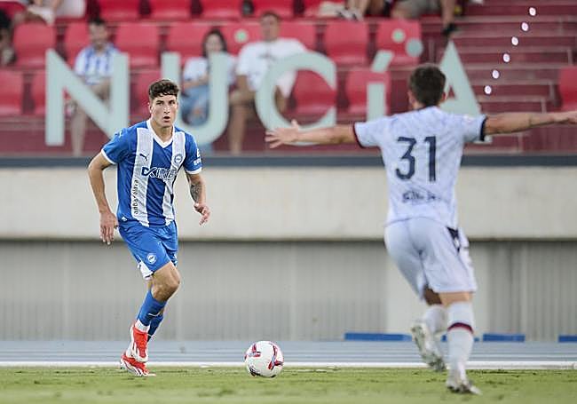 Eneko Ortiz, ante el Levante.