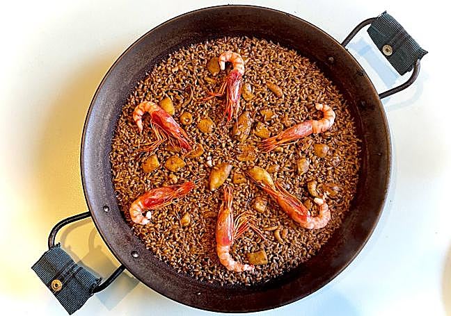 El Senyoret, uno de los arroces preferidos de Diego Sorni desde que era un crío. Lleva sepia, chipis y langostinos.