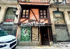 El suceso se ha producido de madrugada en la calle Ronda.