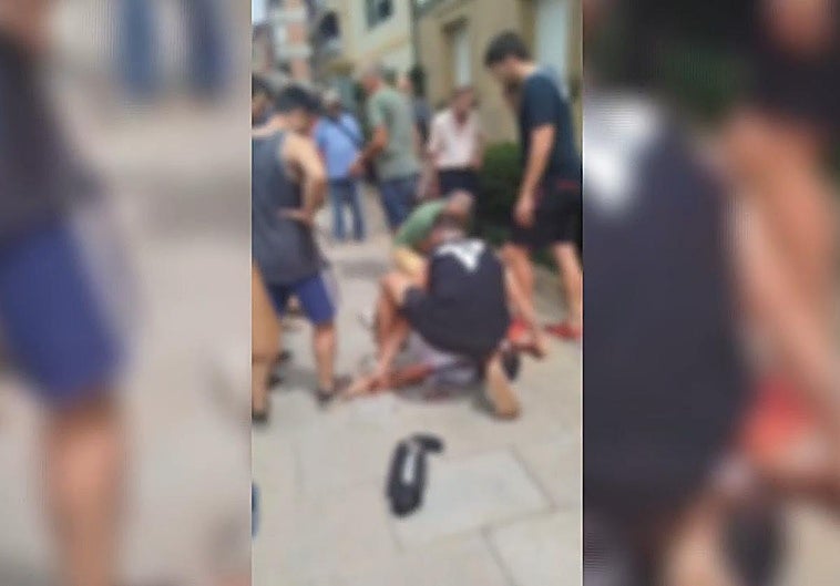 Queda en libertad el joven de 25 años que apuñaló a un músico callejero en Algorta