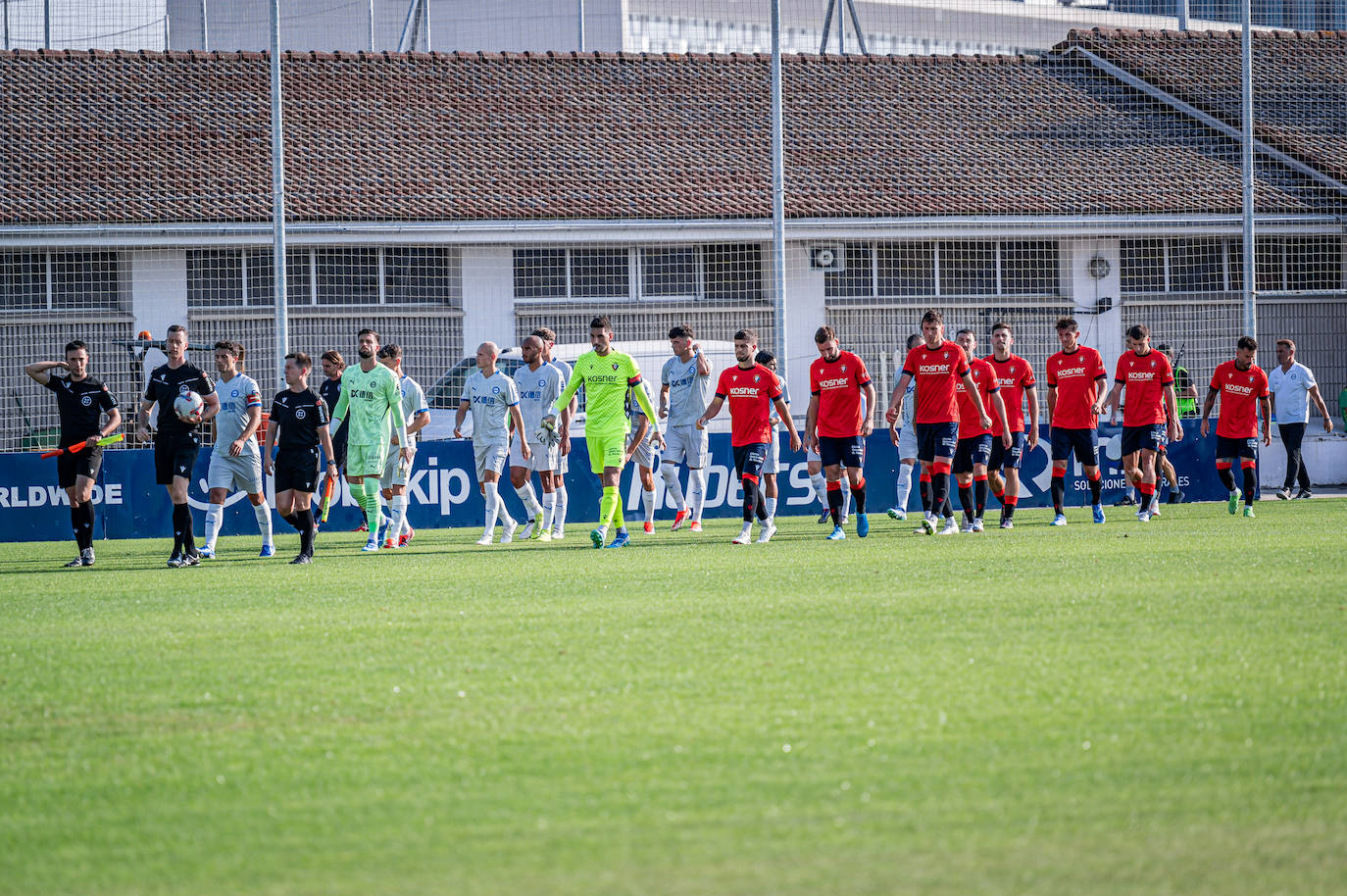 Las mejores imágenes del amistoso del Alavés ante el Osasuna