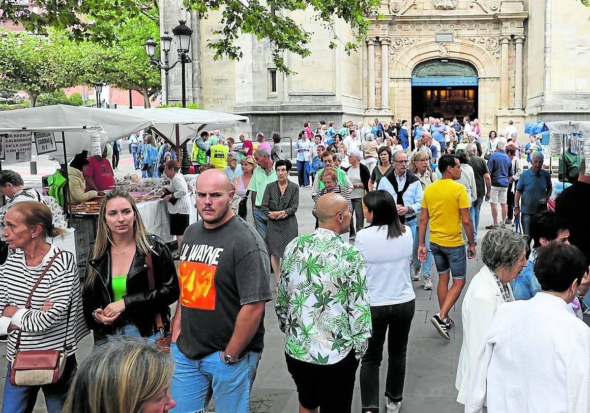 Los peregrinos llegan a Begoña para honrar a la Amatxu