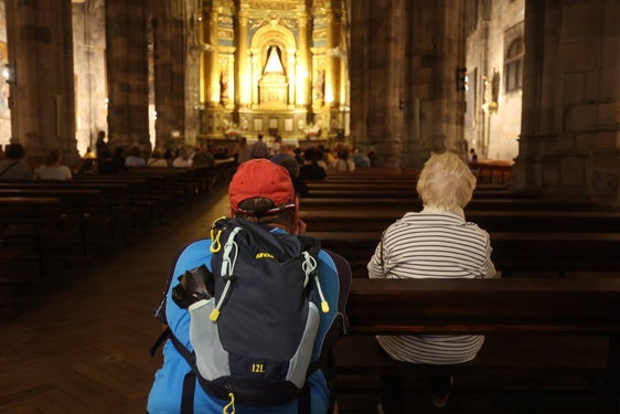 Los peregrinos llegan a Begoña para honrar a la Amatxu