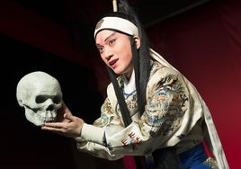 Espectáculo teatral que combina 'Hamlet' con la ópera china.