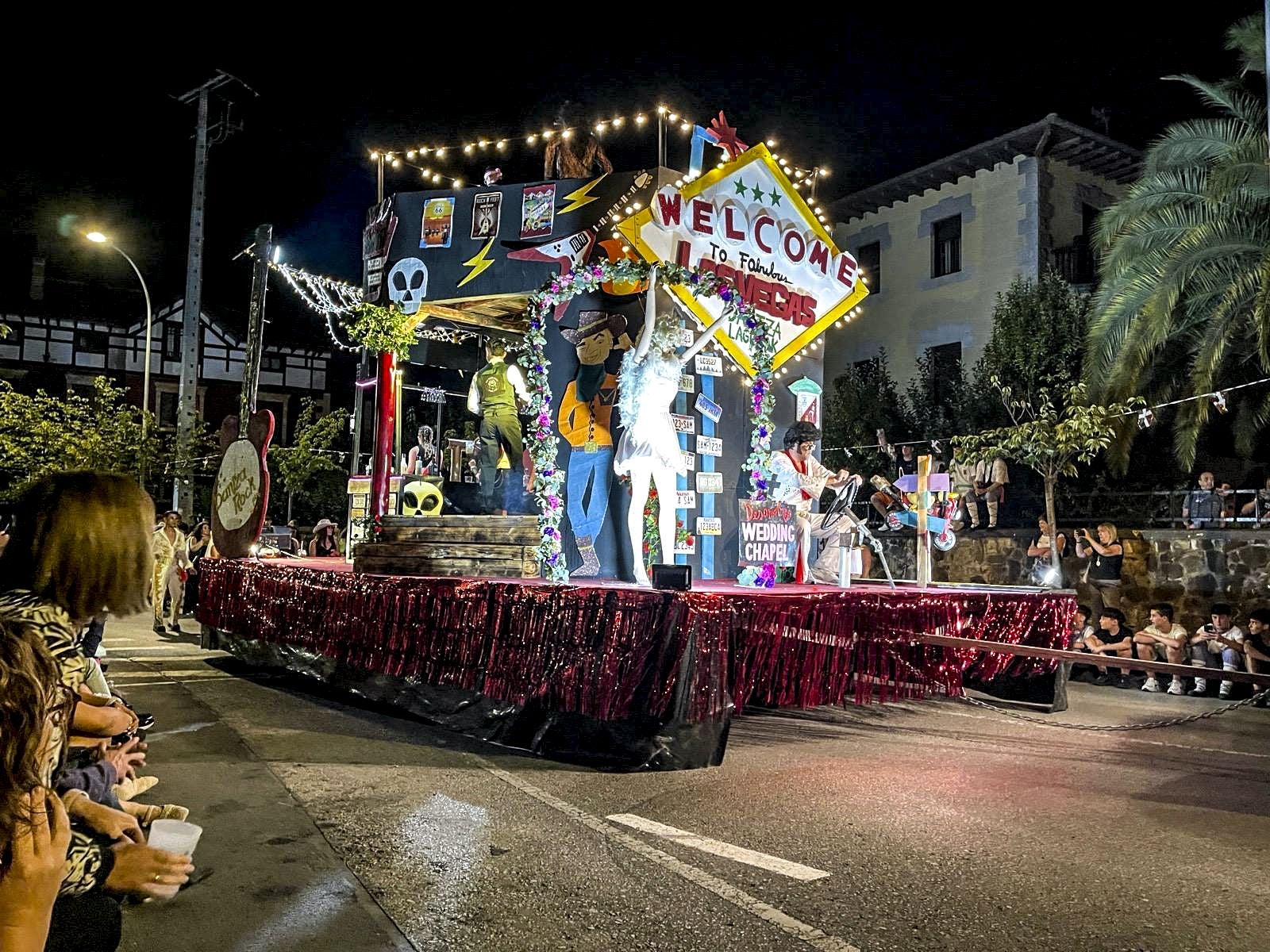 Desfile de carrozas en Amurrio