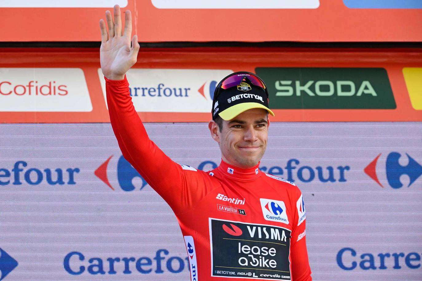 Van Aert en el podio.