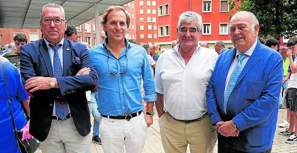 Marcelino Gorbeña, Javier Ruiz de Alda, José Basterra y Antonio Barandiarán.