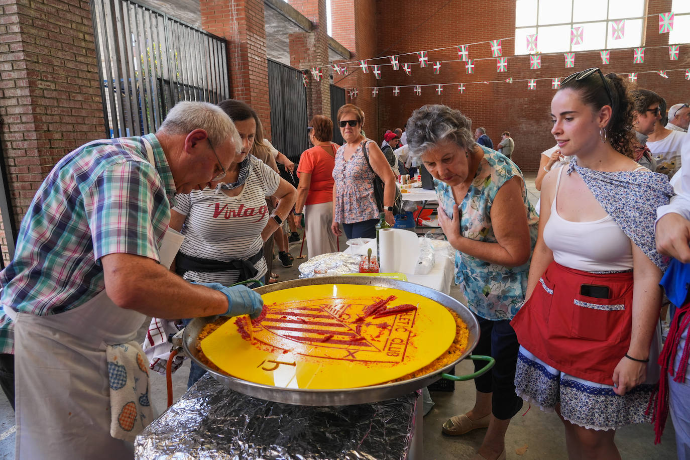 Las mejores imágenes de las paellas de Llodio