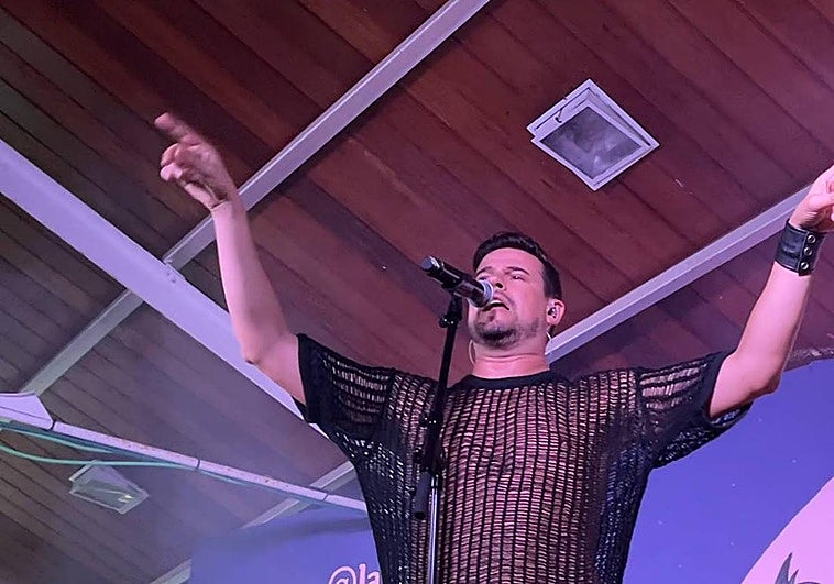 Raúl se quita la espinita en Pinpilinpauxa.