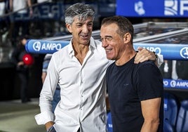 Imanol y Luis García, sonrientes instantes antes del inicio del encuentro.