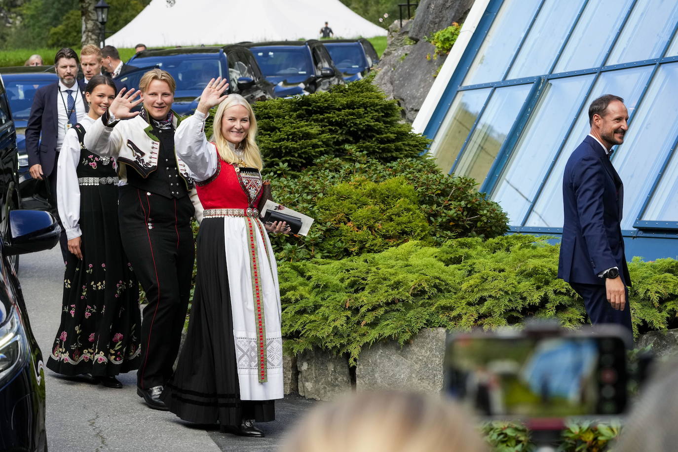 La boda de la princesa Marta Luisa de Noruega y el chamán Durek Verrett, en imágenes