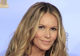 Elle Macpherson revela que padece cáncer de mama desde hace siete años y que se opone a tratarse con quimioterapia