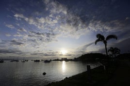 ¿A qué hora amanecerá y anochecerá tras el cambio de horario de invierno?