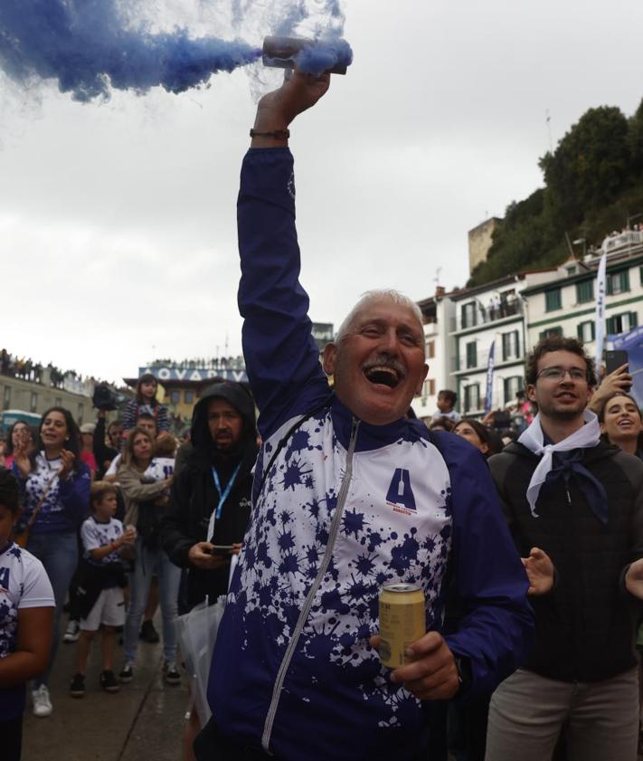 Imagen secundaria 2 - Ambiente magnífico este domingo en San Sebastián.