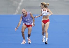 El drama de Elena Congost: la atleta paralímpica madre de familia numerosa que puede perder la beca