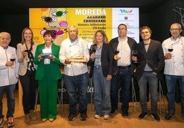 Los pasteleros encargados del dulce, Arantxa Ibáñez de Opacua, Mara García, Noemí Aguirre, Iker Iglesias y Txema Elvira.