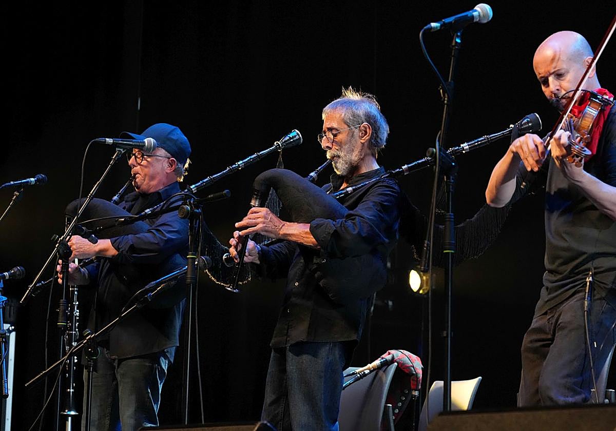 Nando Casal, Xosé V. Ferreirós y Harry C.